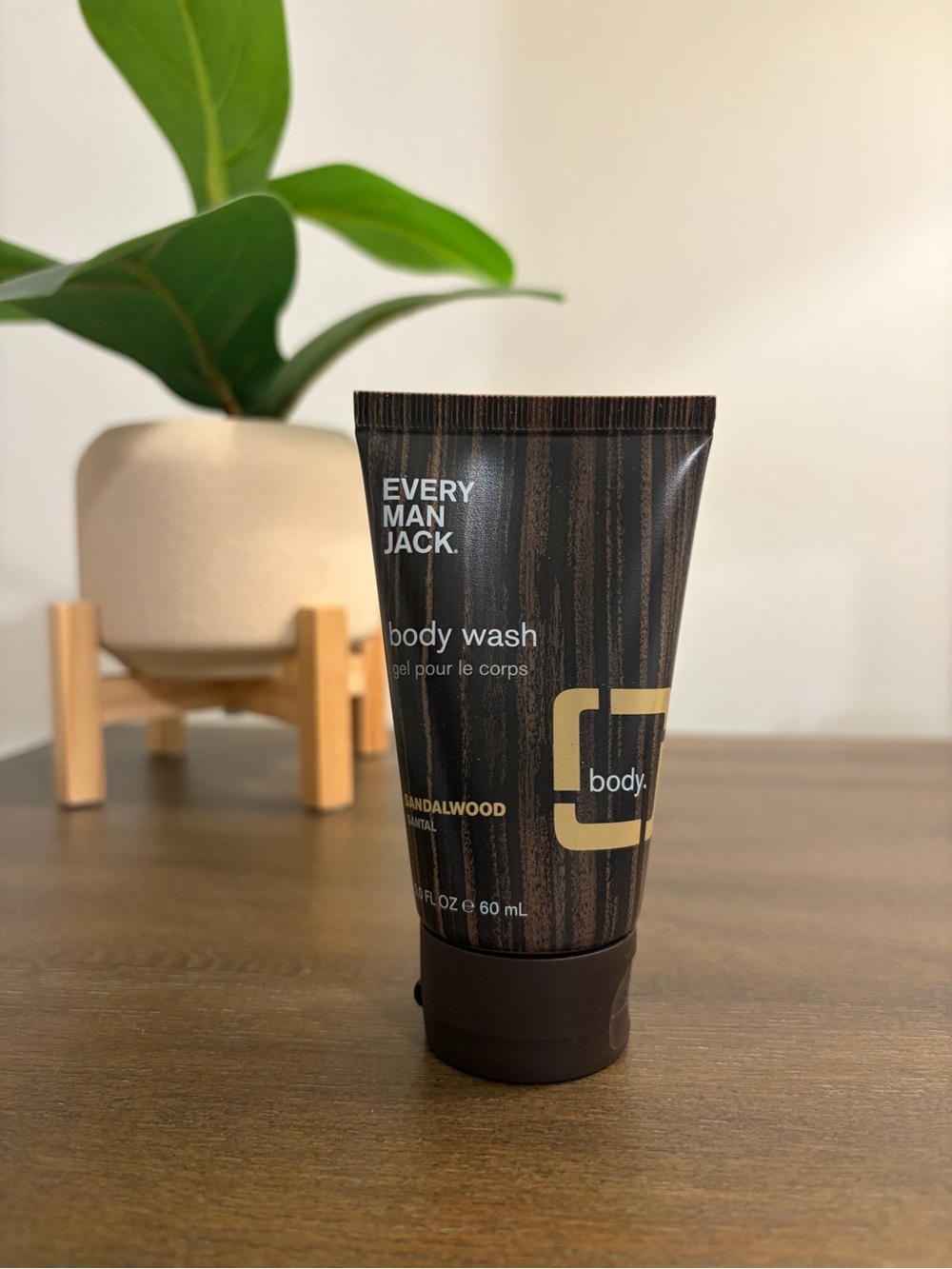 Every man jack body wash gel pour Le corps sandalwood 60ml